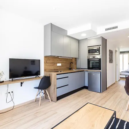 Huelin Apartamento *