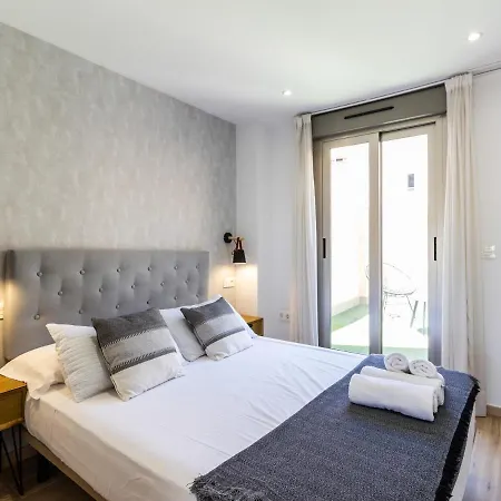 Huelin Apartamento *