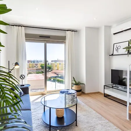 Huelin Apartment *