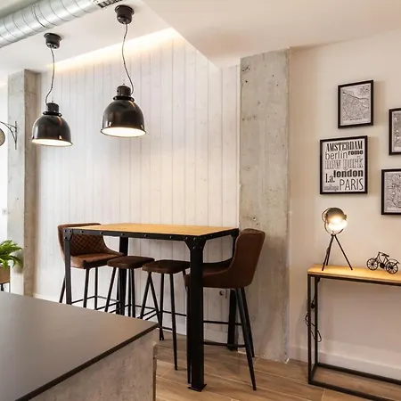 Huelin Apartment